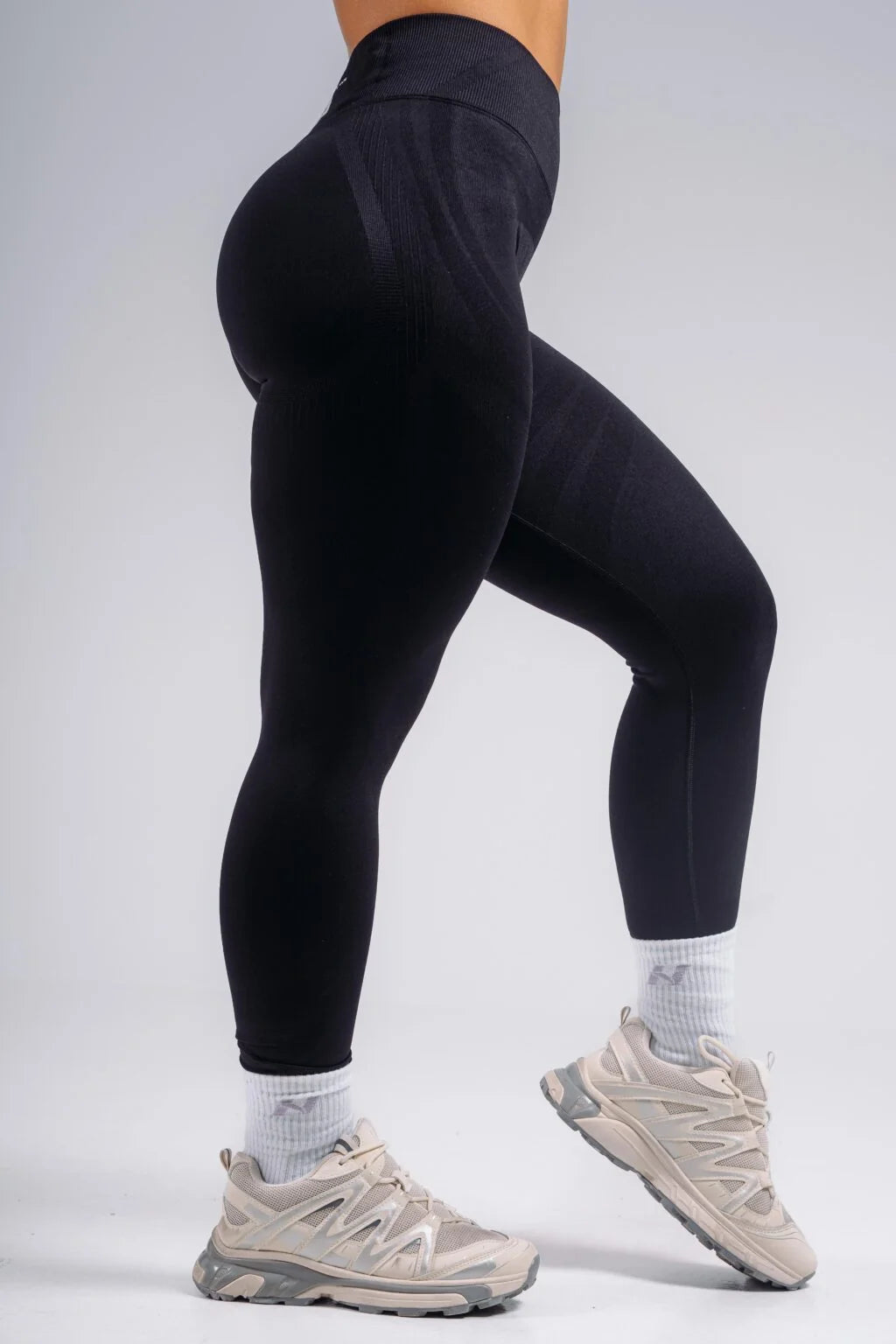 HIGH-WAIST EXTRA PUSH-UP LEGGINGS PRIMAL 850