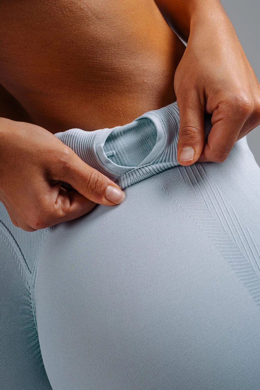 HIGH-WAIST EXTRA PUSH-UP LEGGINGS PRIMAL 850