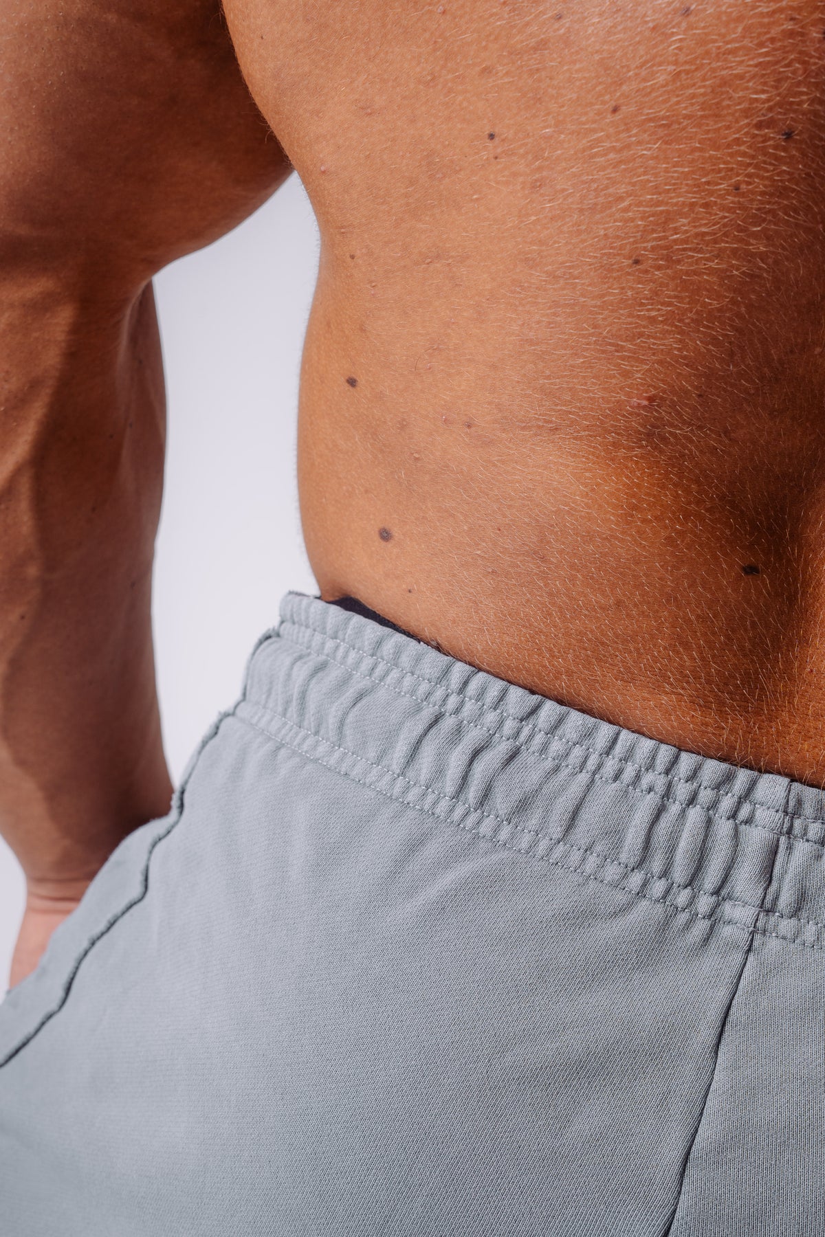 NEBBIA X OLYMPIA RELAXED SWEATPANTS 949
