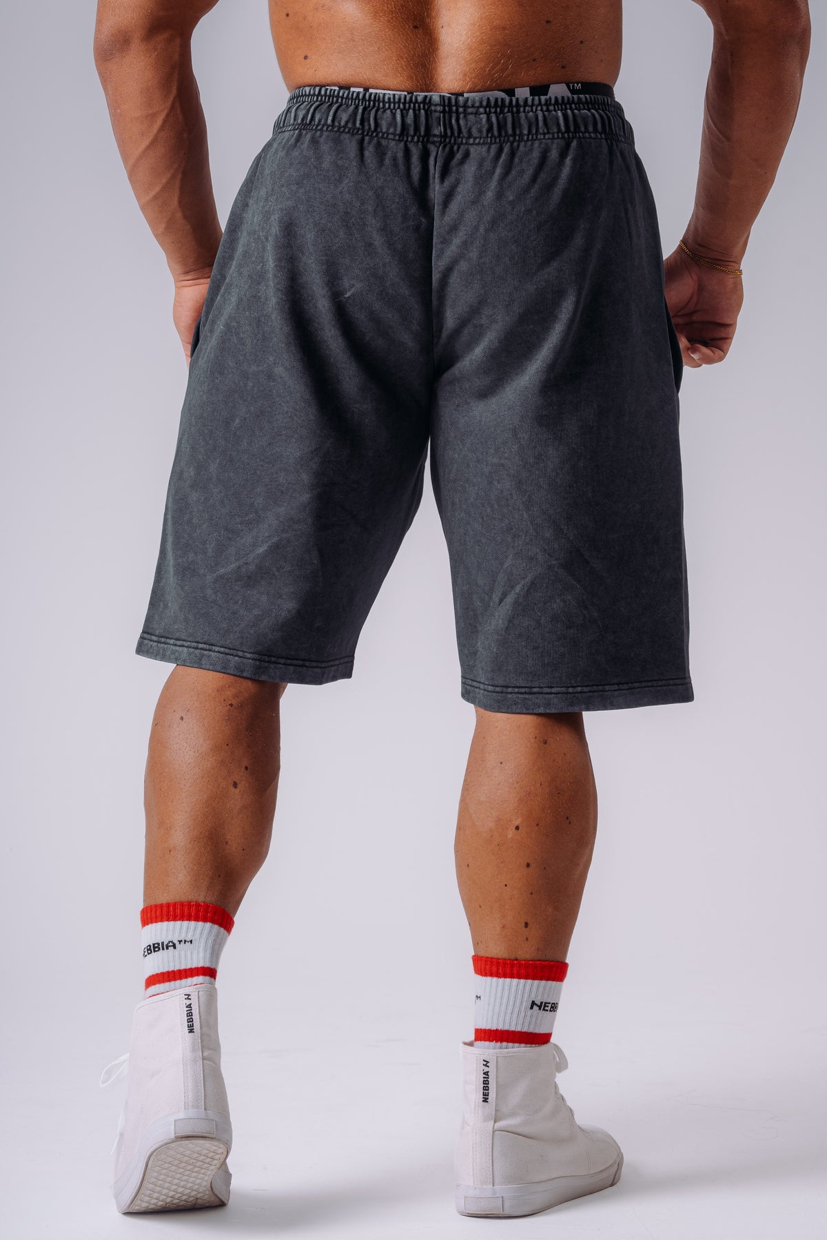 NEBBIA X OLYMPIA RELAXED SWEAT SHORTS 950