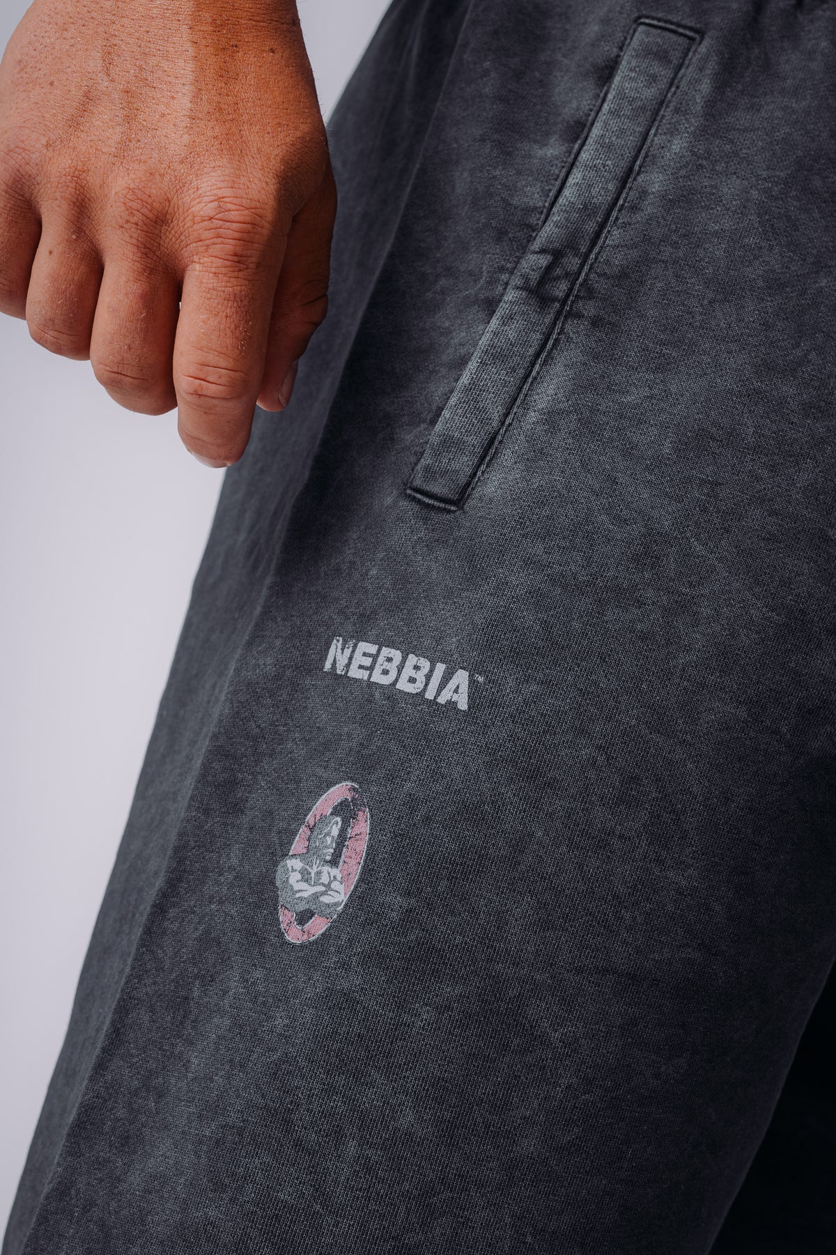 NEBBIA X OLYMPIA RELAXED SWEAT SHORTS 950