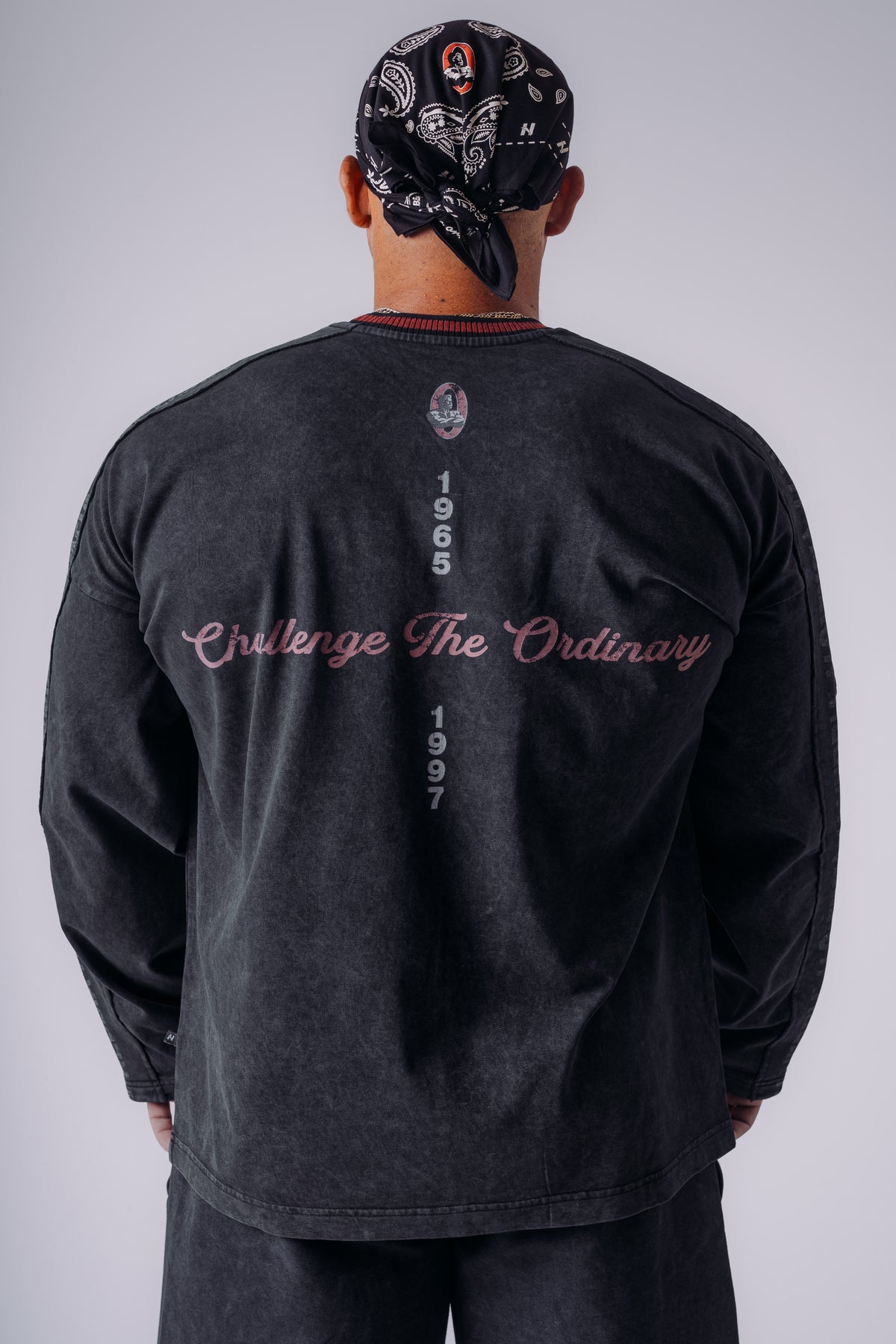 NEBBIA X OLYMPIA LONG SLEEVE T-SHIRT 952