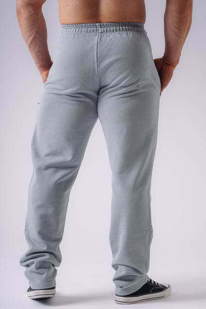 NEBBIA X OLYMPIA CLASSIC SWEATPANTS 955