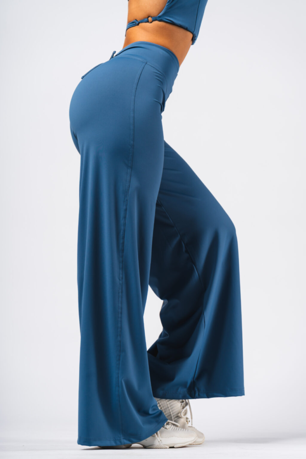 DENI X NEBBIA HIGH-WAIST FLARED PANTS 312