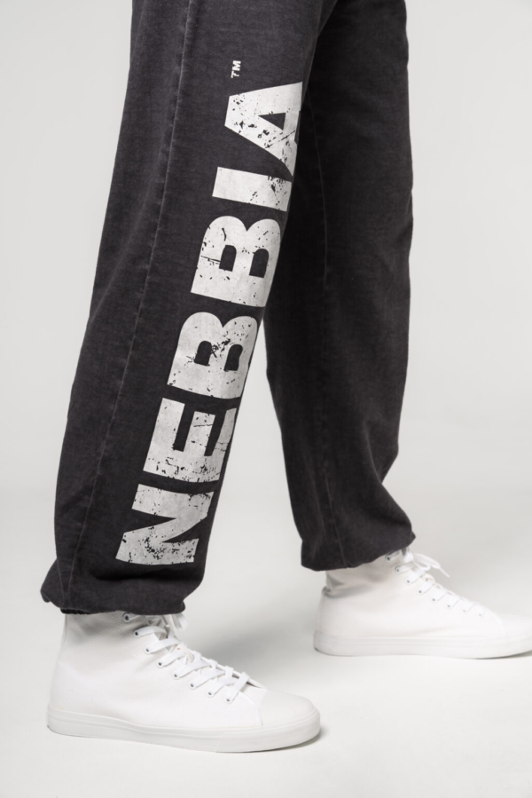 nebbia.preview.deploy.sk-washed-off-gym-sweatpants-baggy-style-gym-bro-373-black-detail-02-1025x1536 WASHED-OFF GYM SWEATPANTS BAGGY STYLE GYM BRO 373