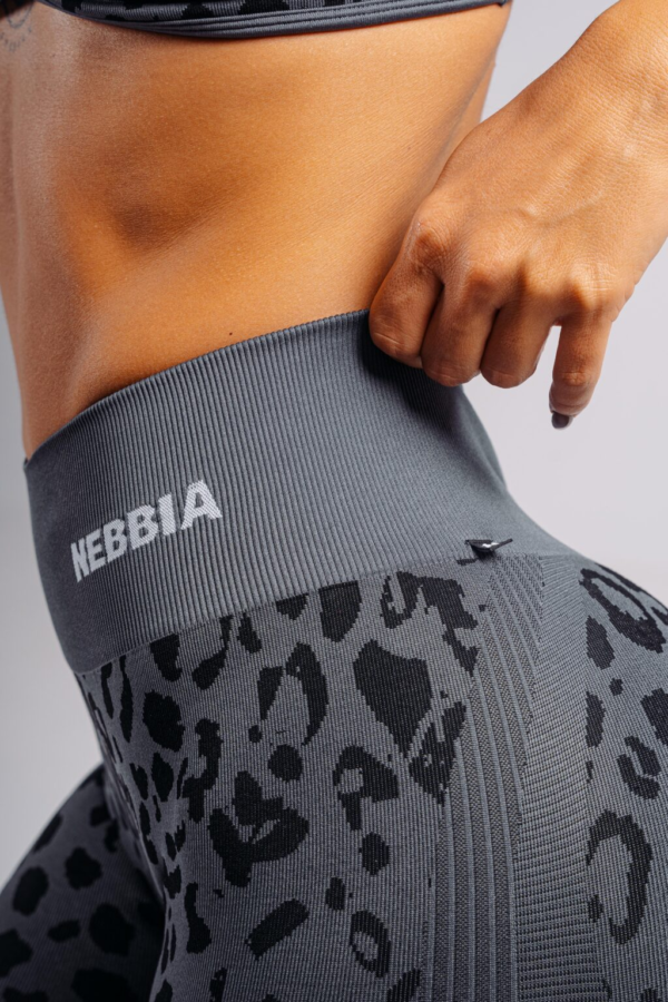 PUSH-UP COMPRESSION LEOPARD SHORTS PRIMAL 856