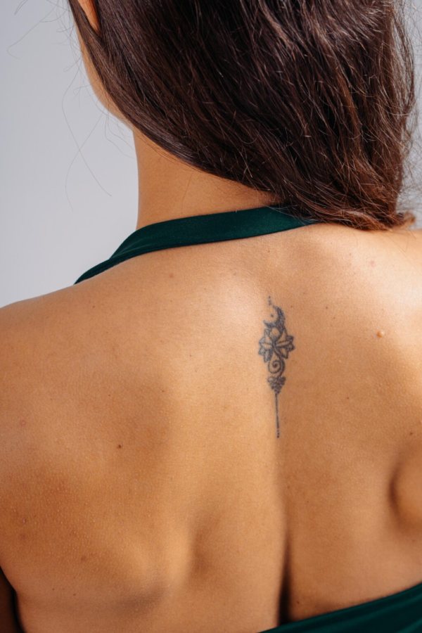 HALTER TOP WITH BUILT-IN BRA PRIMAL 863