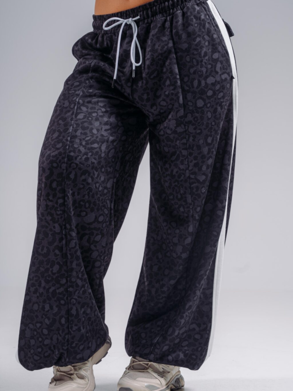 865-black-leopard-01-1024x1536 BAGGY LEOPARD SWEATPANTS PRIMAL 865