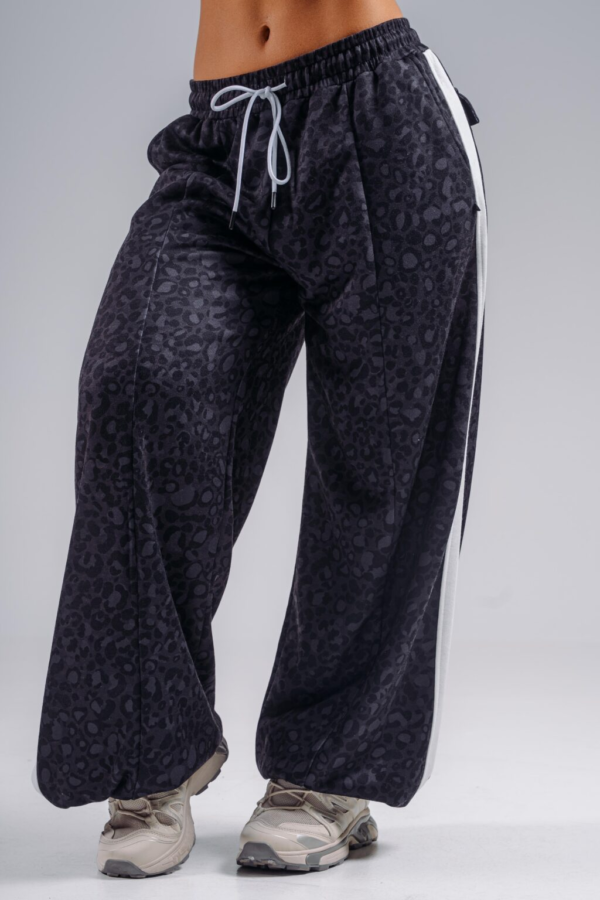 865-black-leopard-01-1024x1536 BAGGY LEOPARD SWEATPANTS PRIMAL 865