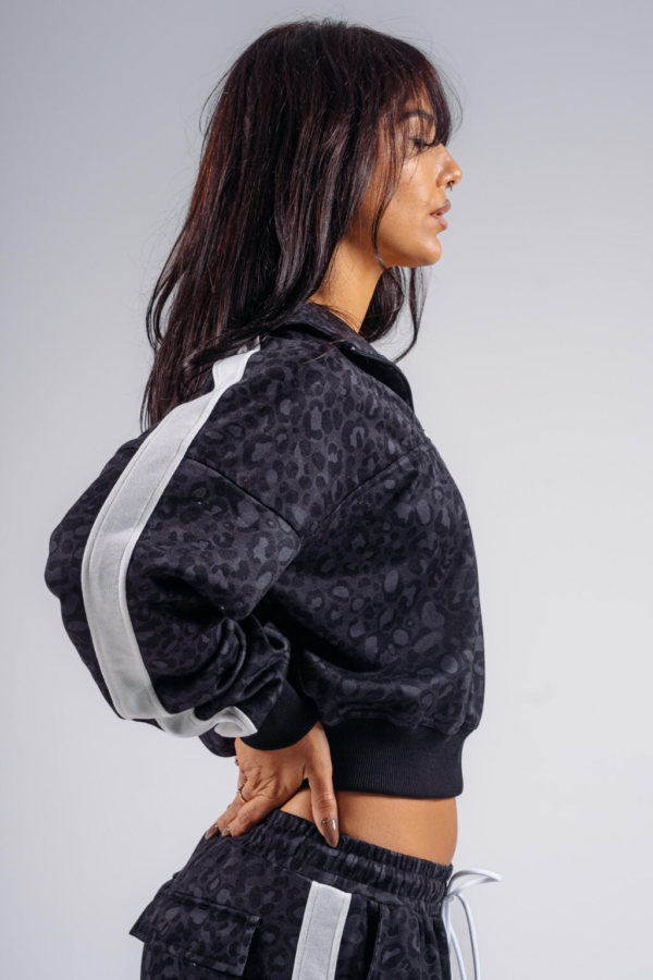 866-black-leopard-02-1024x1536 HALF-ZIP LEOPARD SWEATSHIRT PRIMAL 866