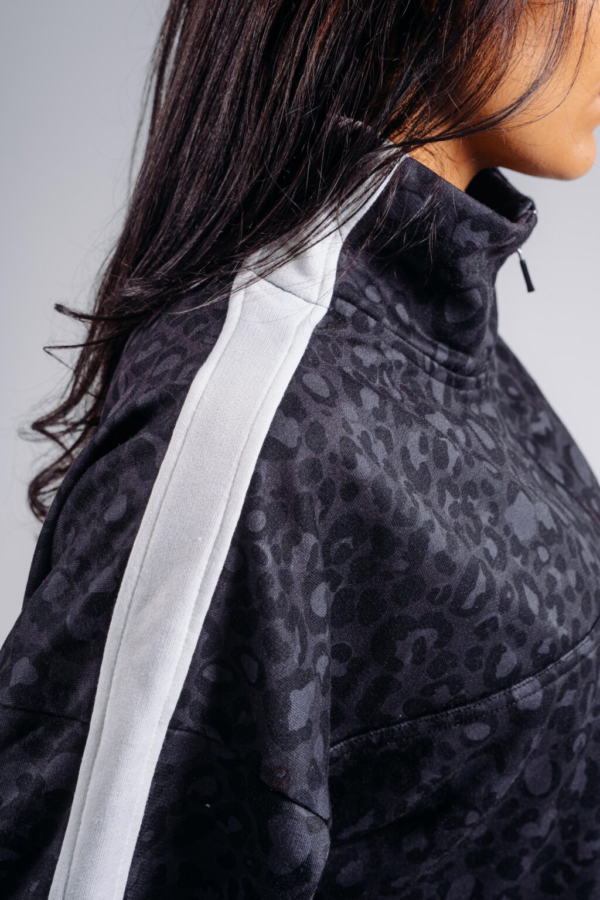 866-black-leopard-05-1024x1536 HALF-ZIP LEOPARD SWEATSHIRT PRIMAL 866
