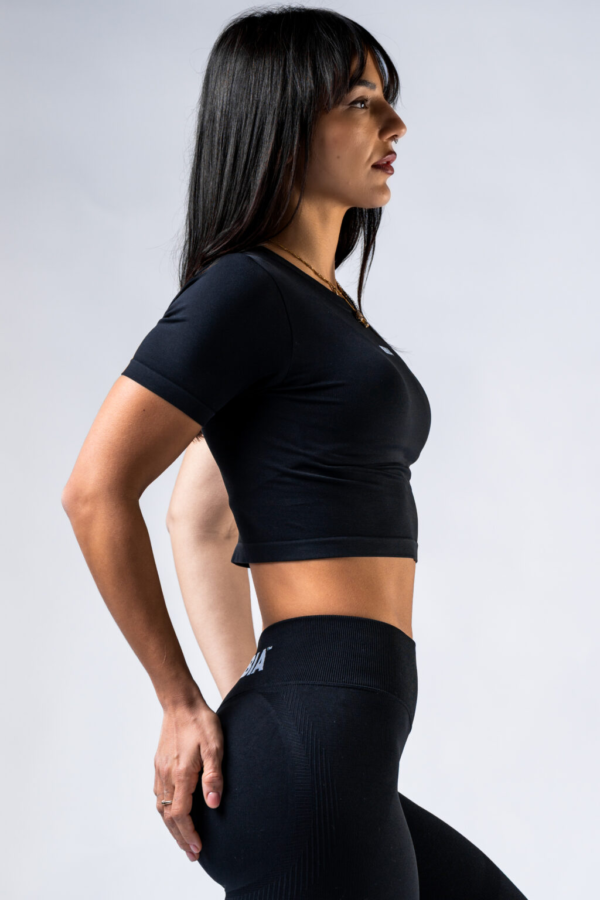 SEAMLESS CROP TOP WITH SHORT SLEEVES POWER 891