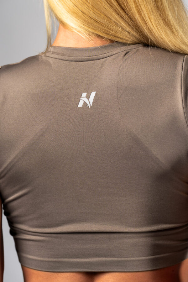 SEAMLESS CROP TOP WITH SHORT SLEEVES POWER 891